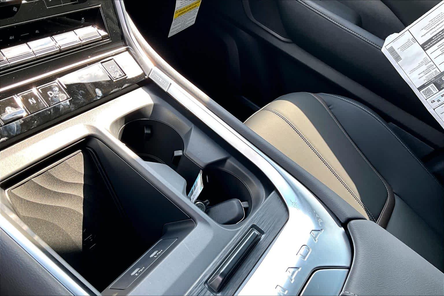 New 2026 Super Black Nissan SL image 11
