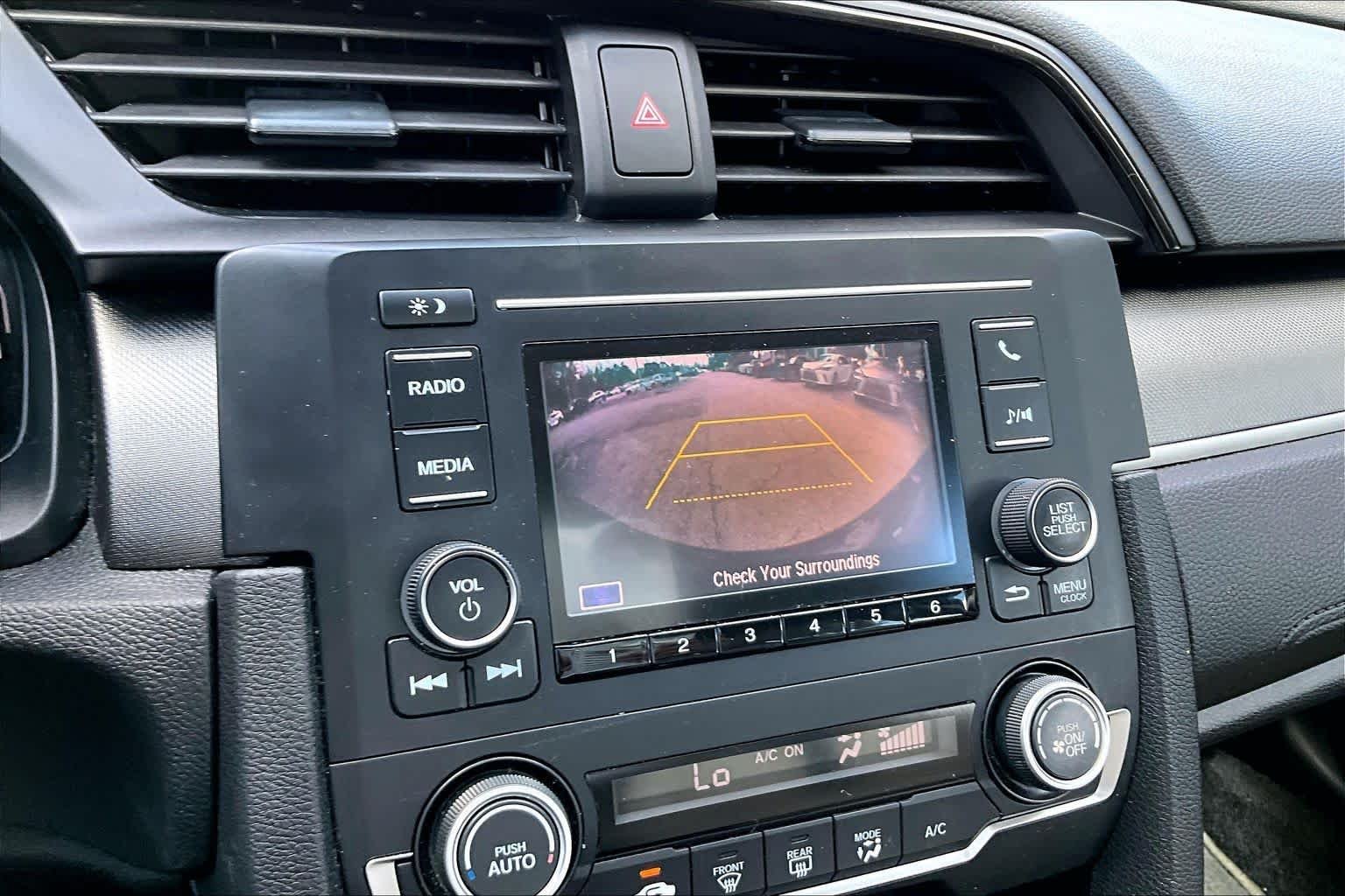 Used 2018  Honda LX image 25