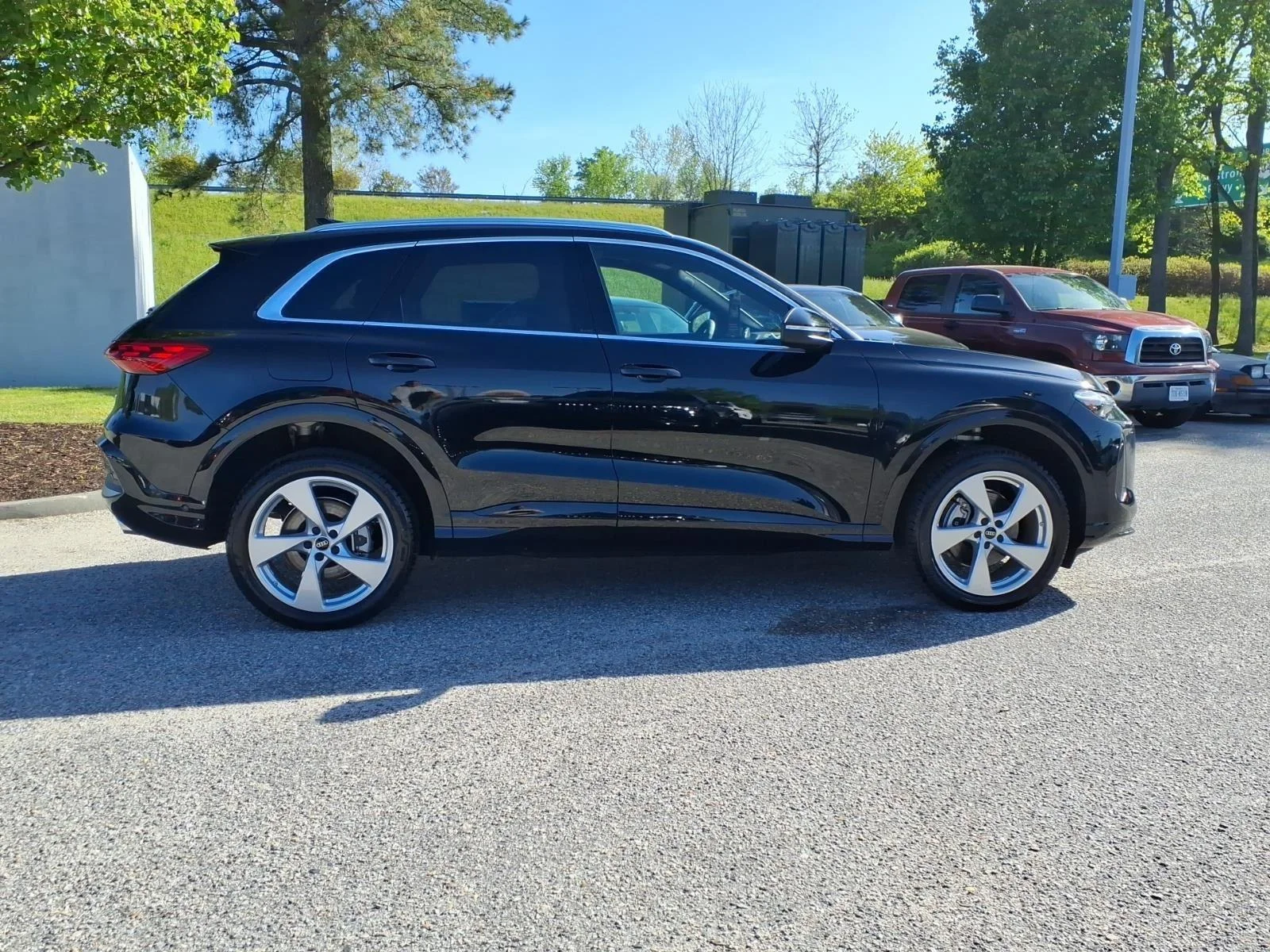 New 2025 Mythos Black Metallic Audi Premium Plus image 5