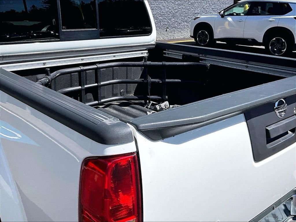 Used 2019 White Nissan SV image 24