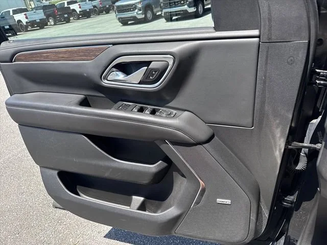 Used 2021 BLACK Chevrolet High Country image 22