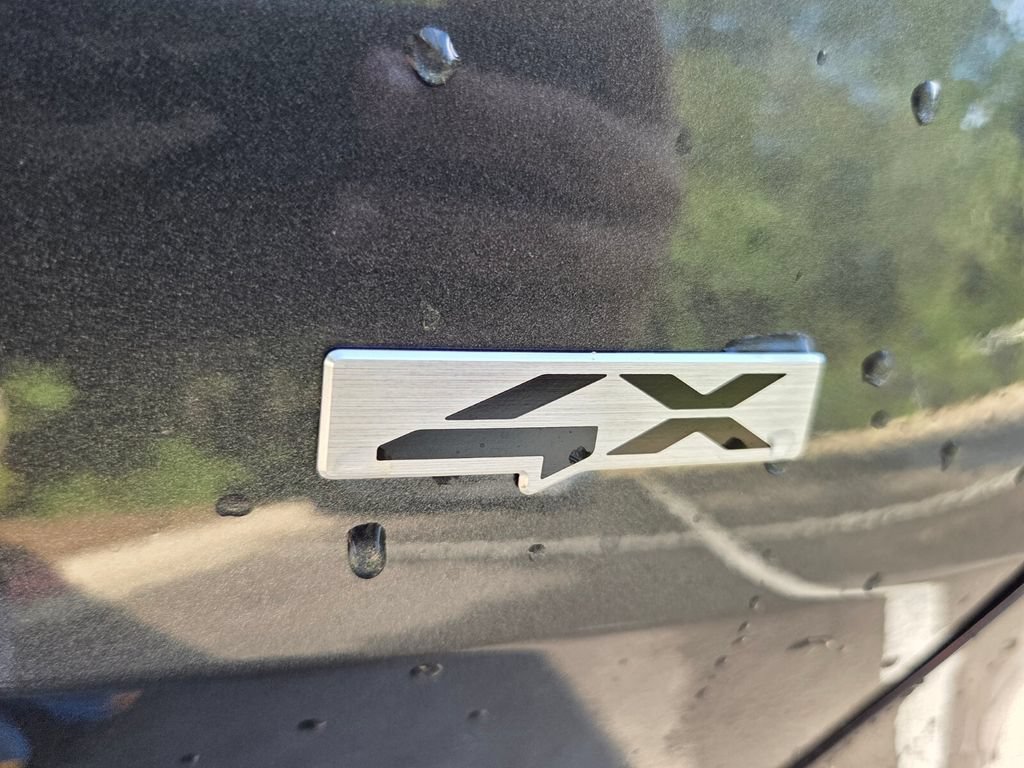 New 2027 Gravity Gray Kia SX Prestige image 17