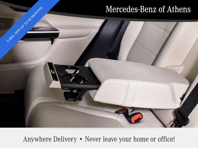 New 2026 Polar White Mercedes-Benz GLC 300 image 35