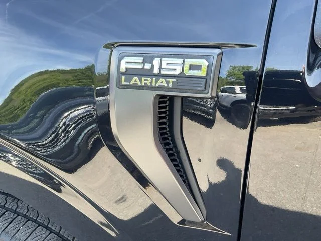 Used 2021 Black Ford Lariat image 21