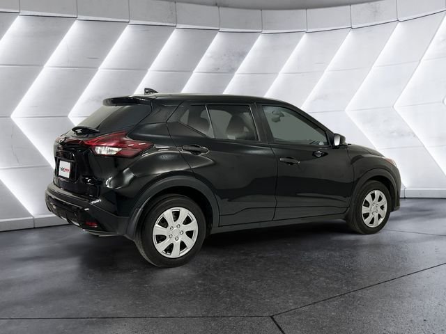Used 2024 Black Nissan S image 4