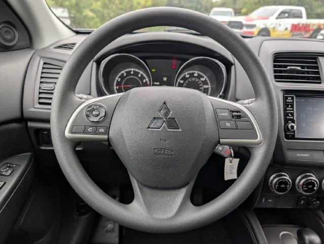 New 2027 Mercury Gray Metallic Mitsubishi 2.0 S 2WD image 8