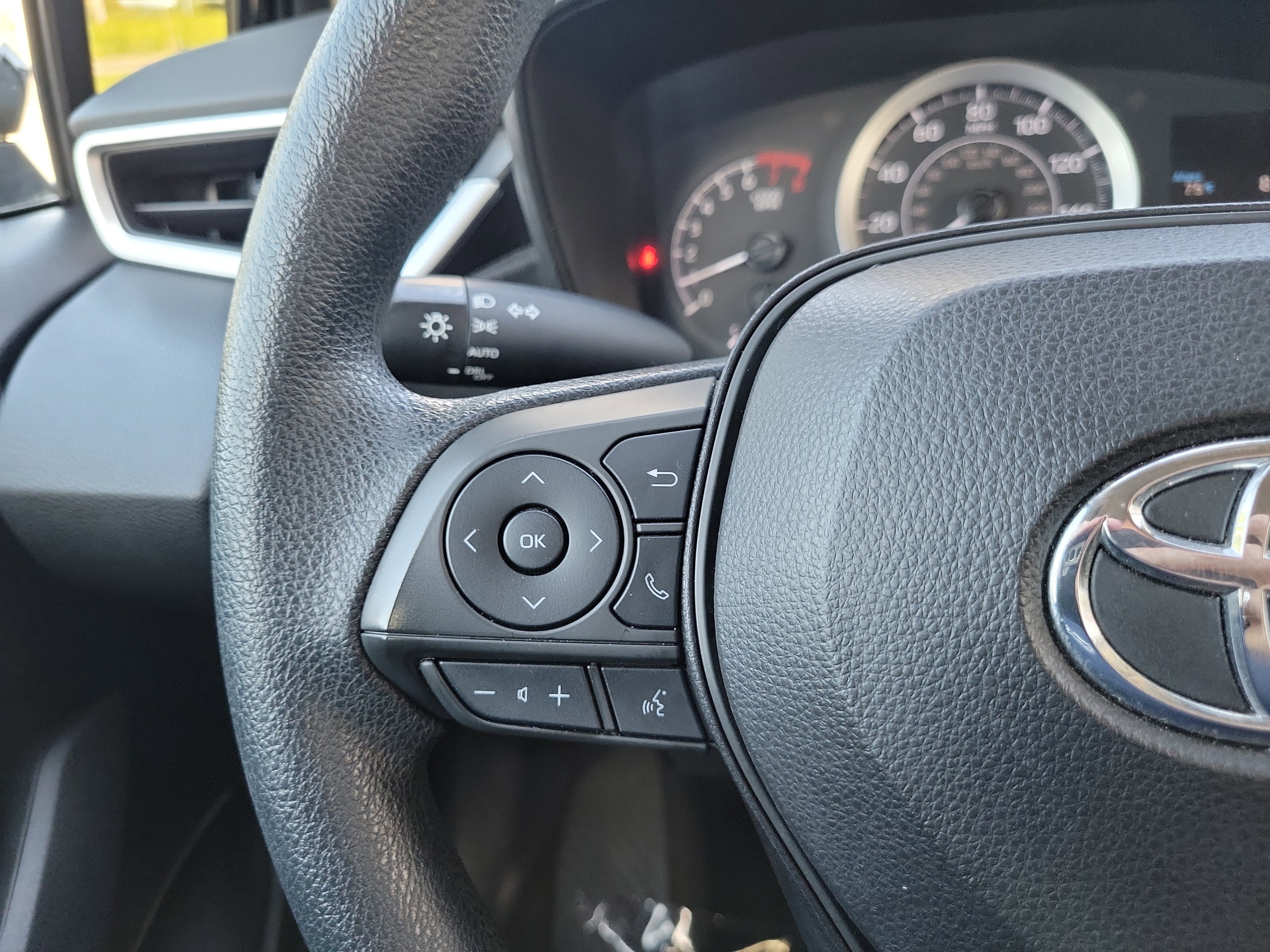 Used 2022 Black Toyota LE image 15