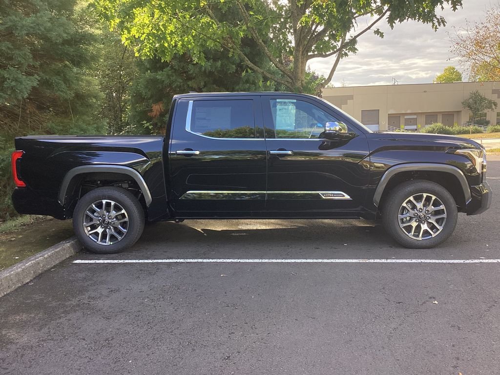 2026 Toyota Tundra 1794 Edition - Photo 10