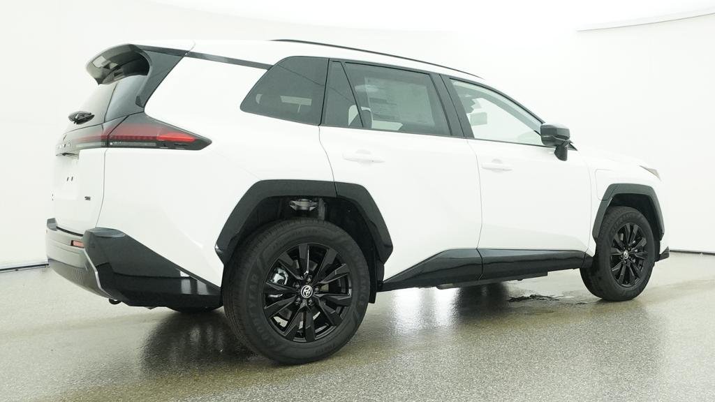 New 2026 Ice Cap Toyota SE image 17