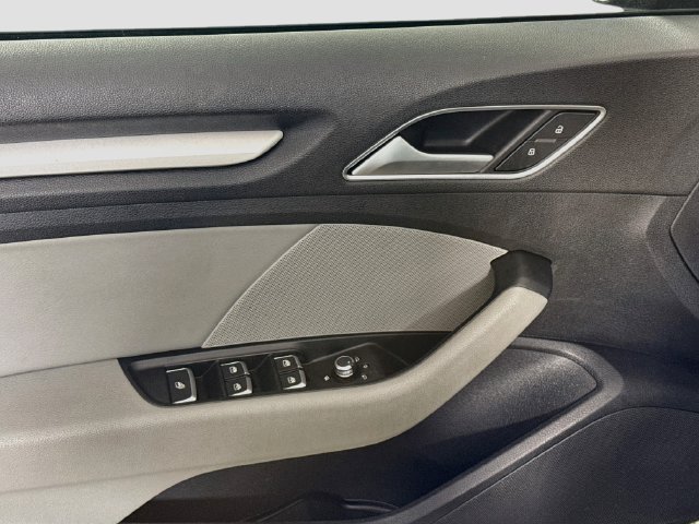 Used 2018 Brilliant Black Audi 2.0T Premium image 19