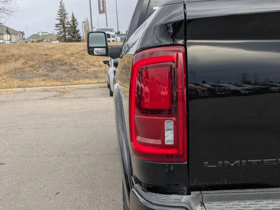 New 2026 Black RAM Limited - - 5th Wheel/Gooseneck Prep - 360 Cameras - Sunroof & More! image 11