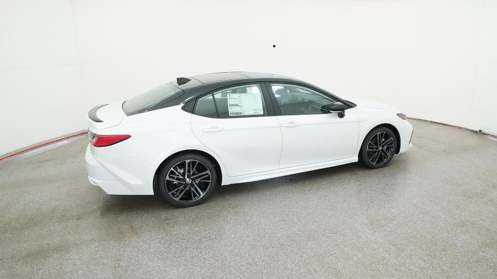 New 2026 Wind Chill Pearl with Midnight Black Metallic roof Toyota XSE image 9
