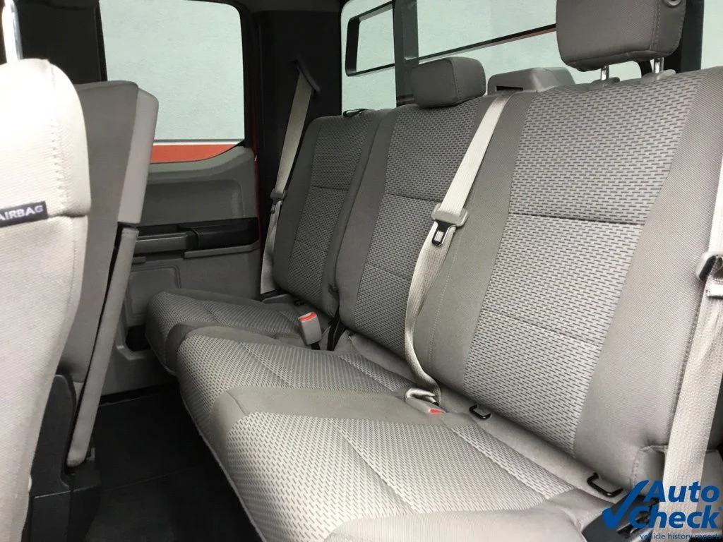Used 2017 Red Ford XLT image 33