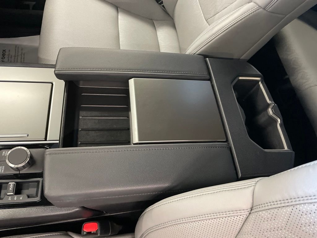 Used 2025 White Toyota SR5 image 15