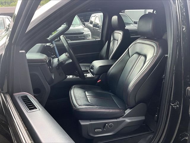 Used 2024 Black Ford Limited image 21