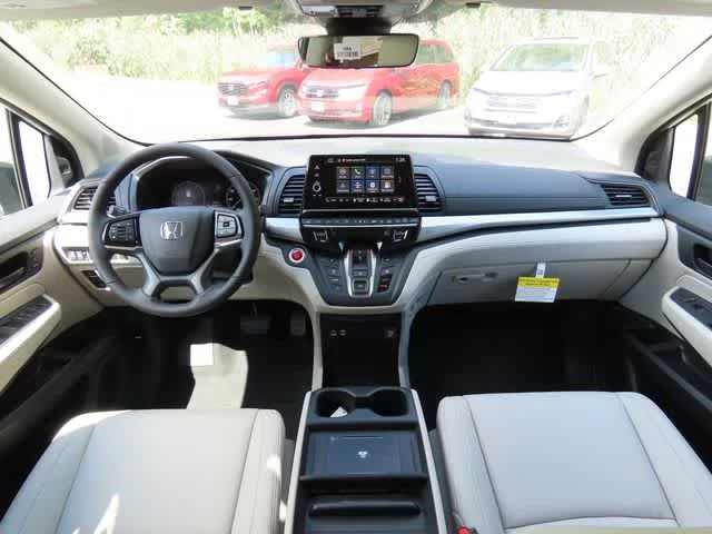New 2026 Platinum White Pearl Honda EX-L image 18