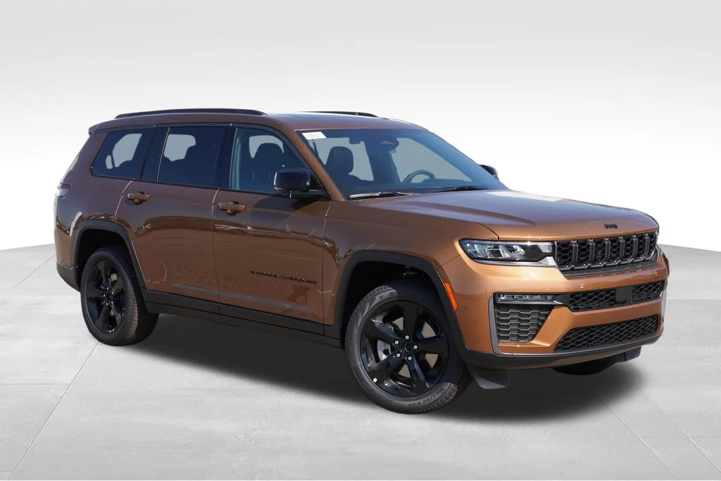 New 2026 Copper Shino Metallic Clearcoat Jeep Limited image 1