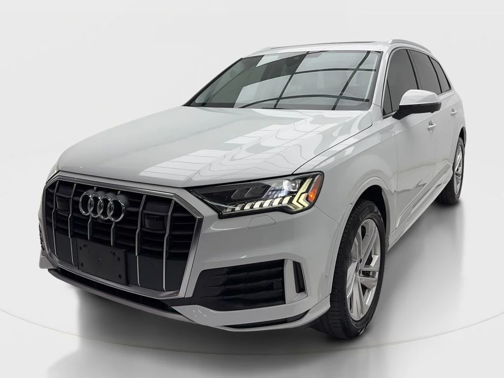 Used 2023 White Audi 45 Premium Plus image 4