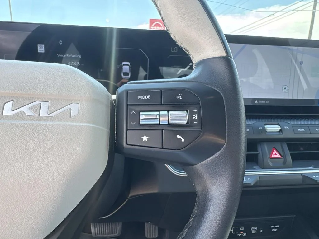 Certified Used 2025 White Kia GT-Line image 24