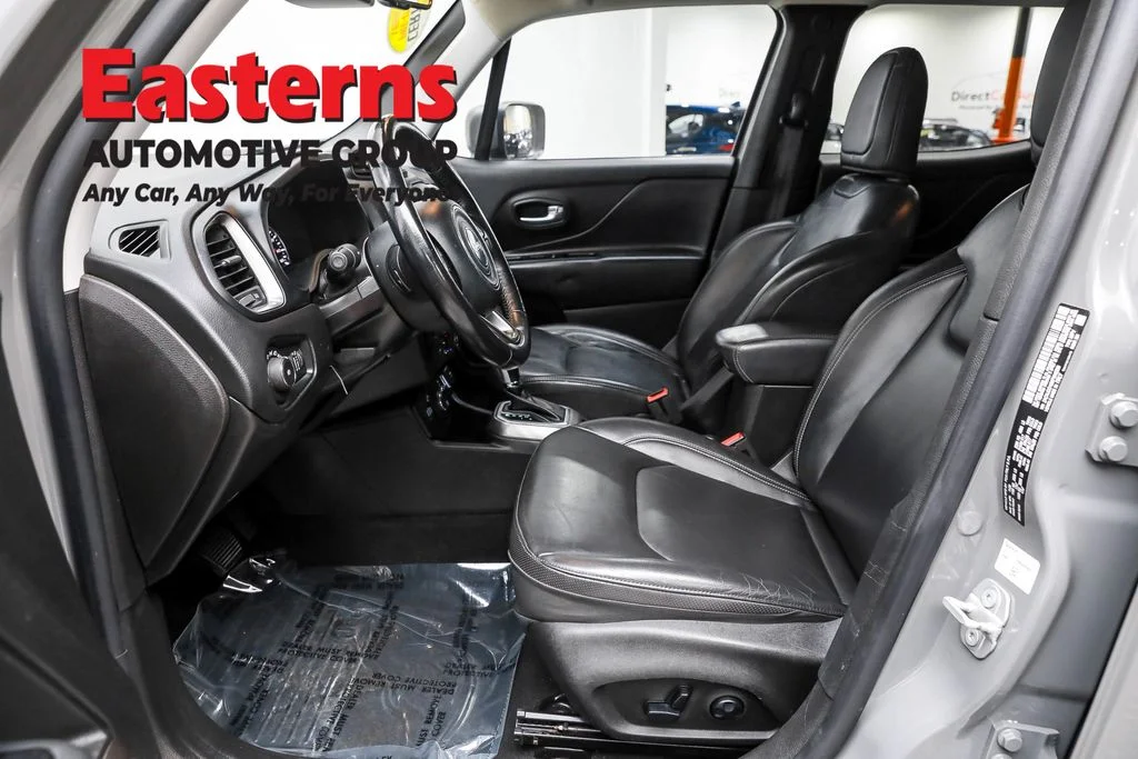 Used 2021 Gray Jeep Limited image 14