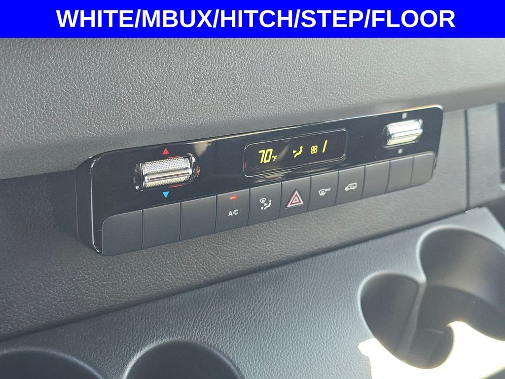 New 2026 Arctic White Mercedes-Benz Cargo 170 WB image 25