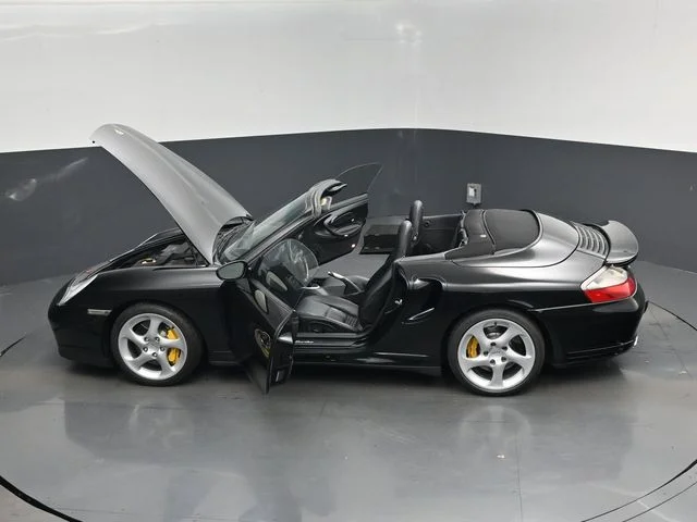 Used 2005 Black Porsche Turbo image 17
