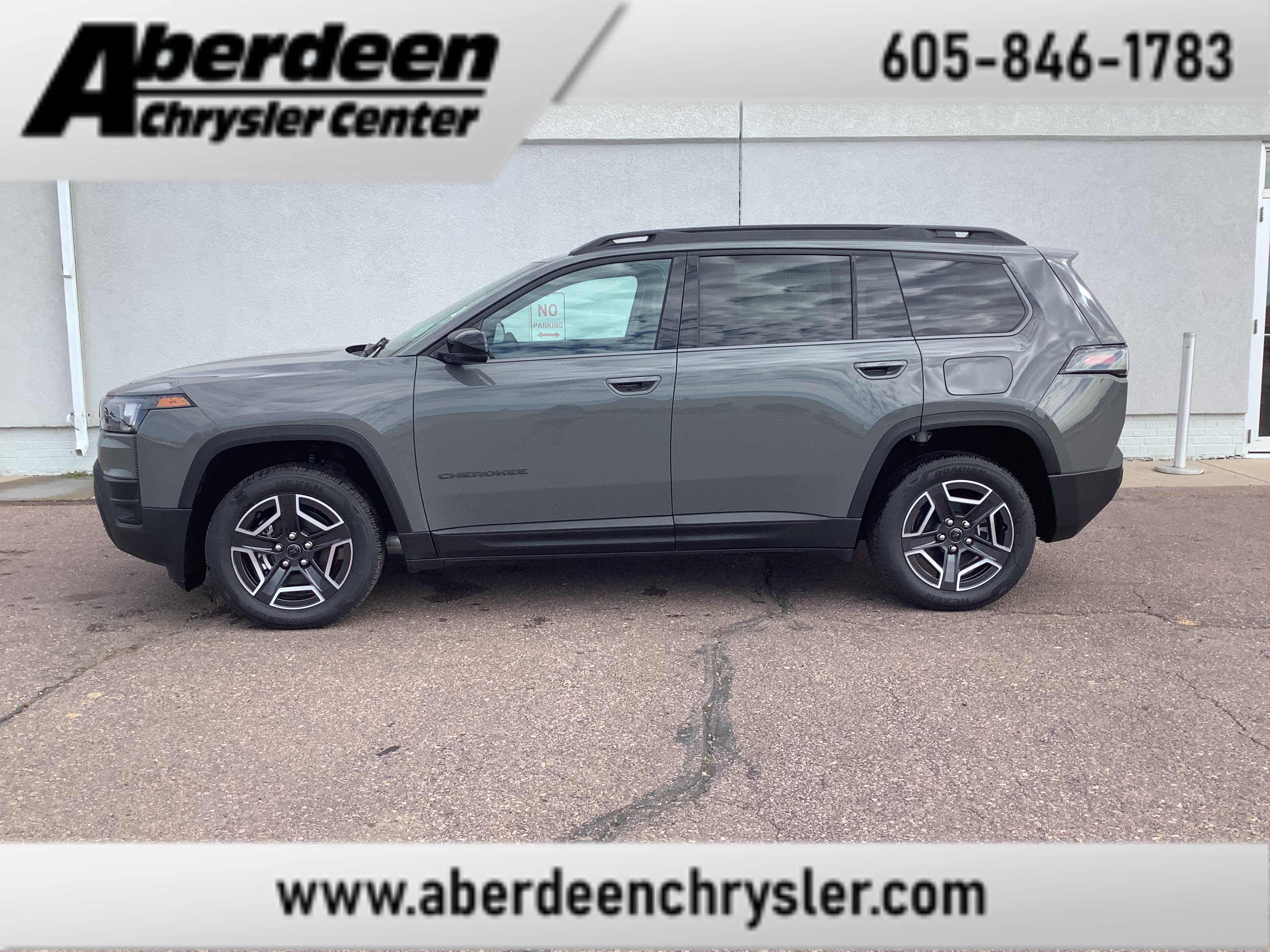 New 2026 Sting-Gray Clear-Coat Exterior Paint Jeep Limited image 1