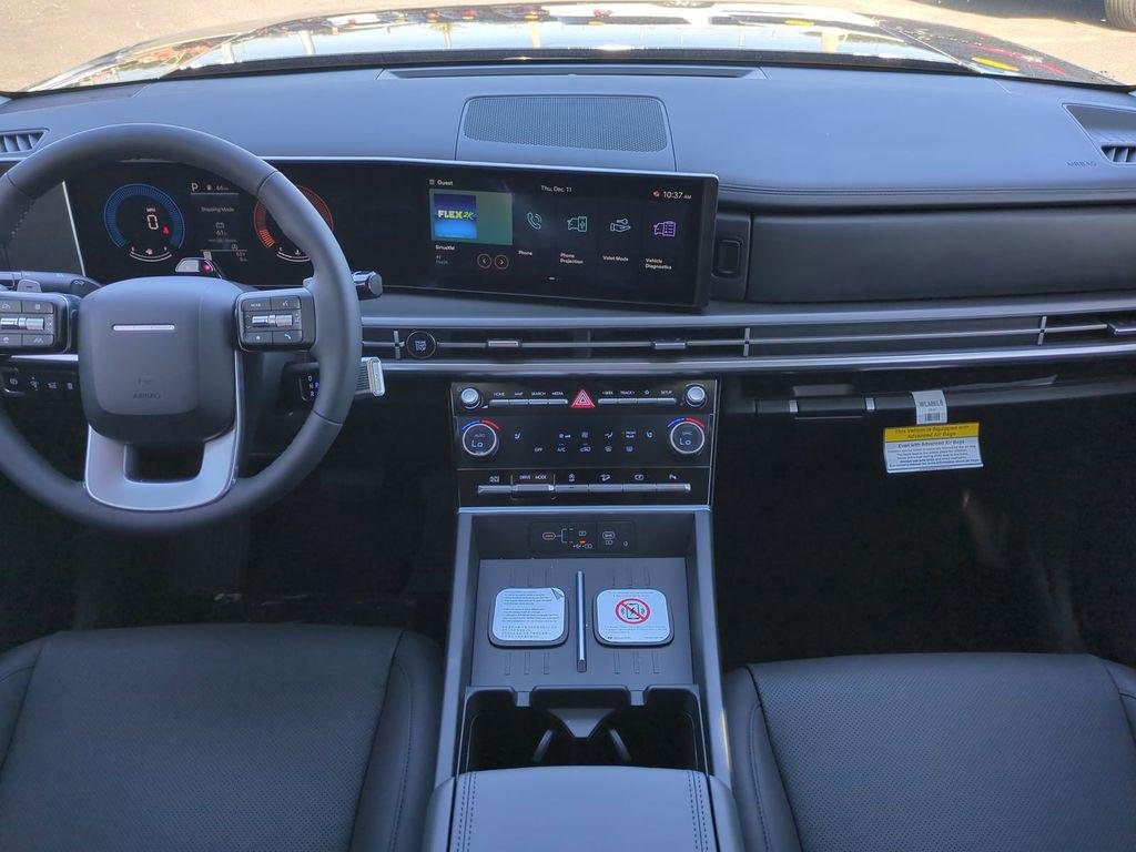 New 2026 White Hyundai SEL FWD image 19