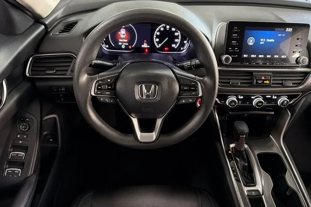 Used 2020 Modern Steel Metallic Honda LX image 18