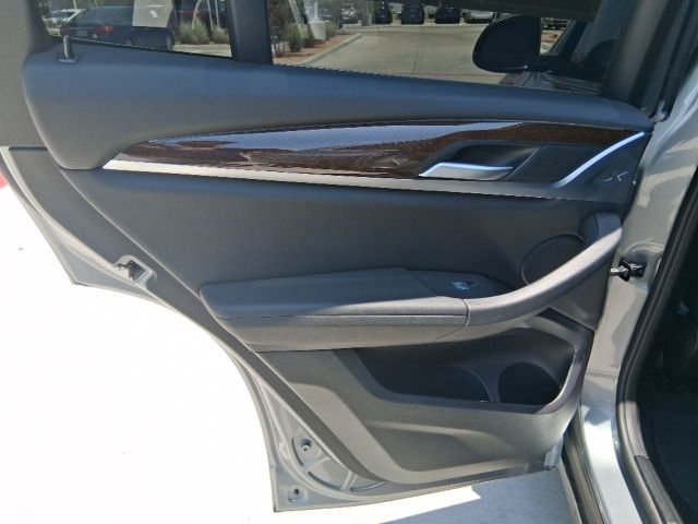 Used 2024 Gray BMW sDrive30i image 15