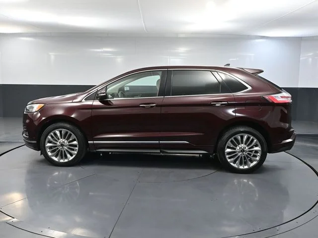 2021 Ford Edge Titanium - Photo 11