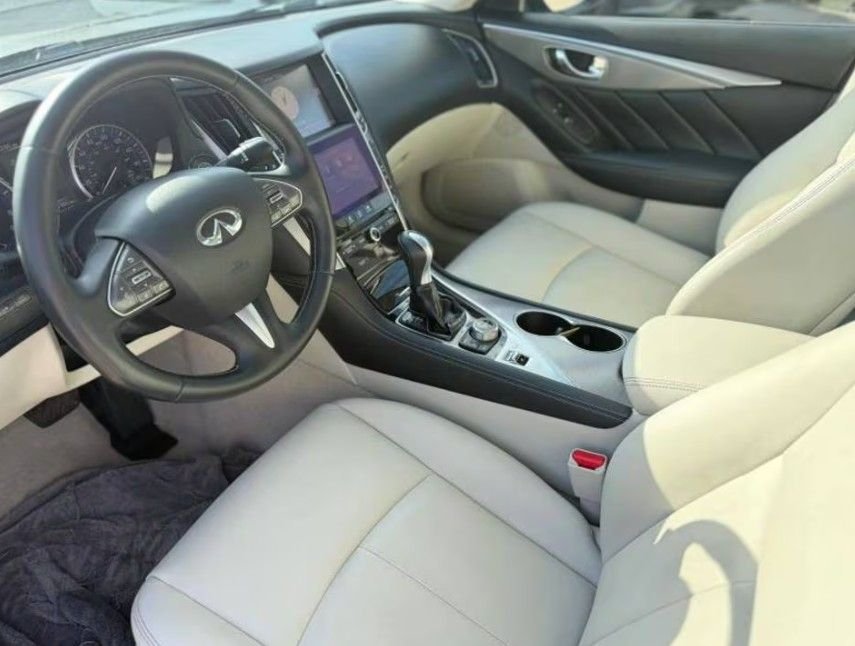 Used 2014 Gray INFINITI Premium image 16