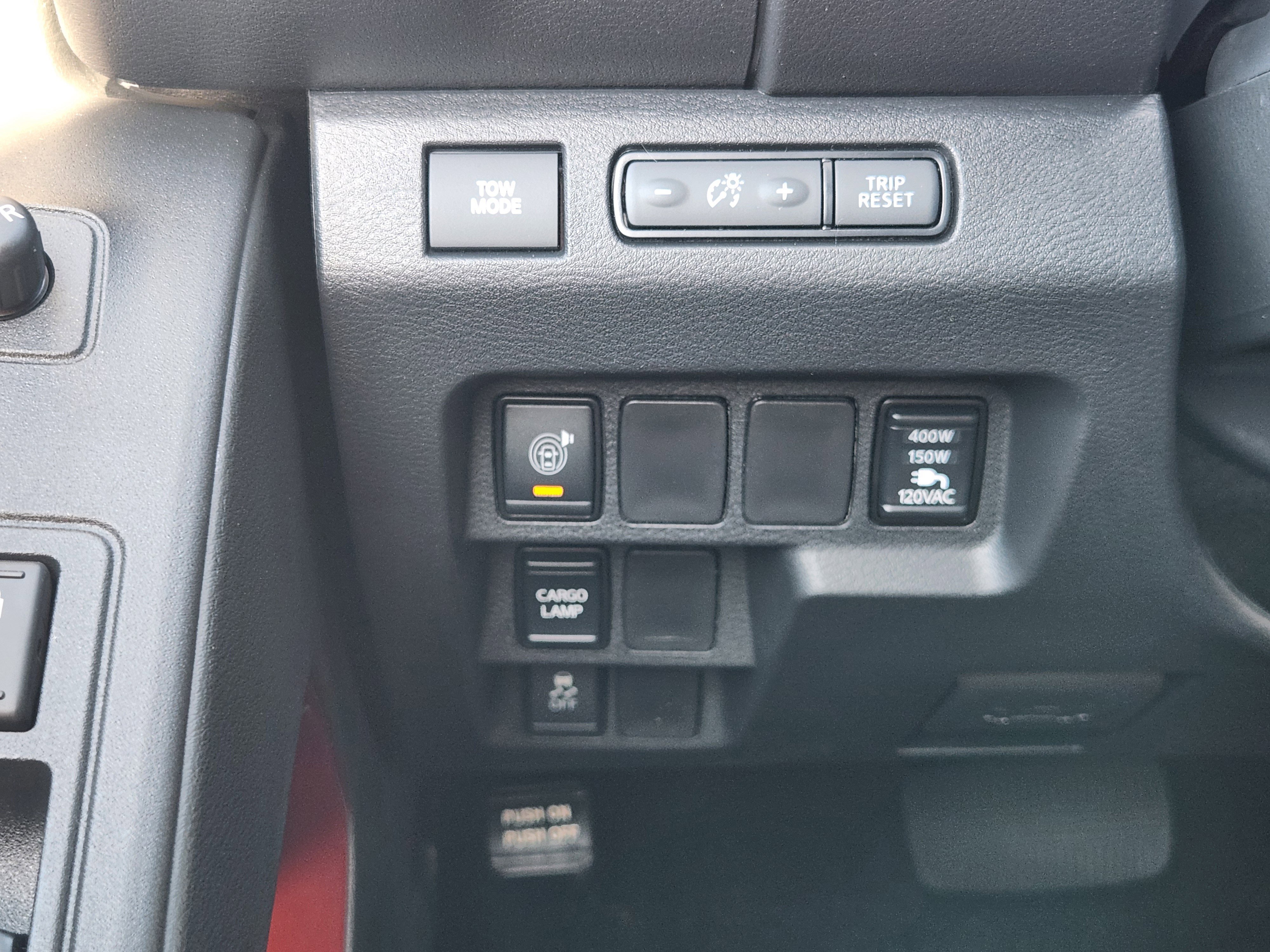 New 2026 Boulder Gray Pearl Nissan Crew Cab PRO-X® image 22