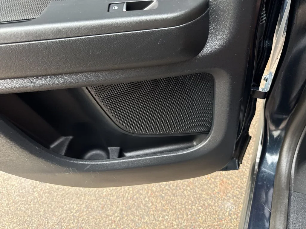 Used 2021 Alto Blue Metallic Tinted Clearcoat Ford Outer Banks image 35