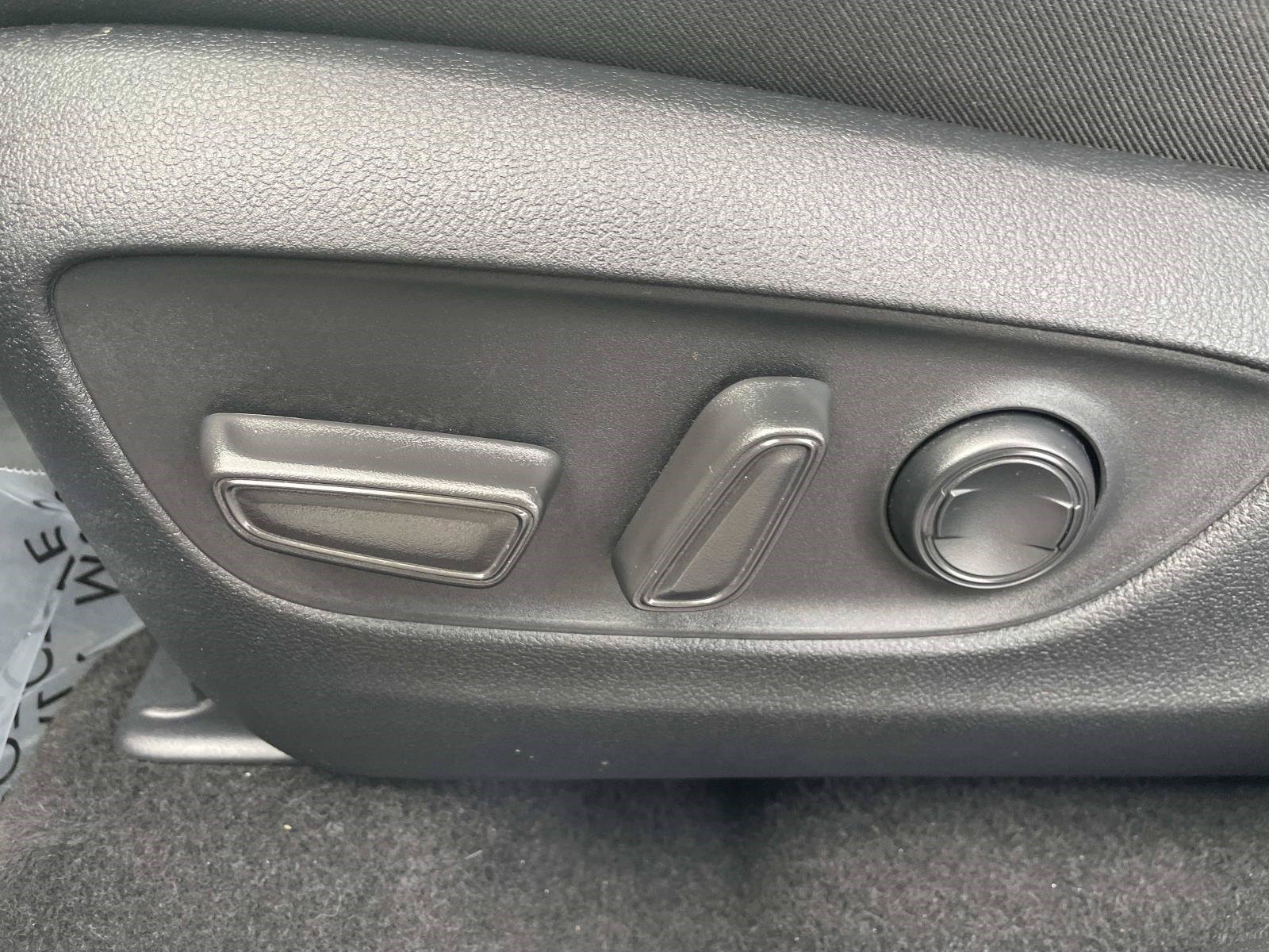 Used 2022 Magnetic Gray Metallic Toyota Hybrid XLE image 21