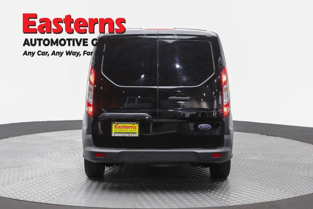 Used 2022 Black Ford XL image 6