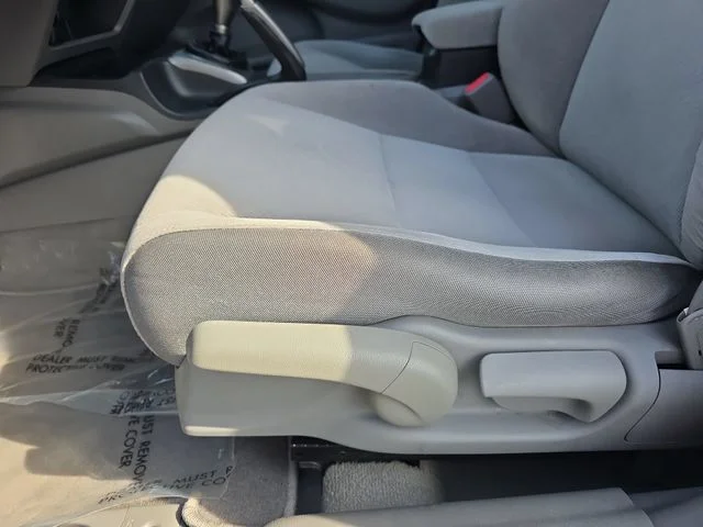 Used 2006  Honda EX image 27