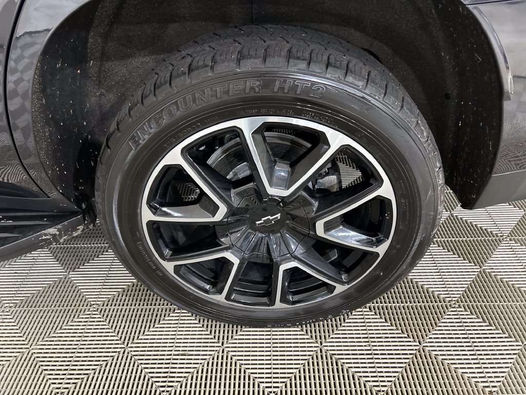 Used 2024 Gray Chevrolet RST image 10