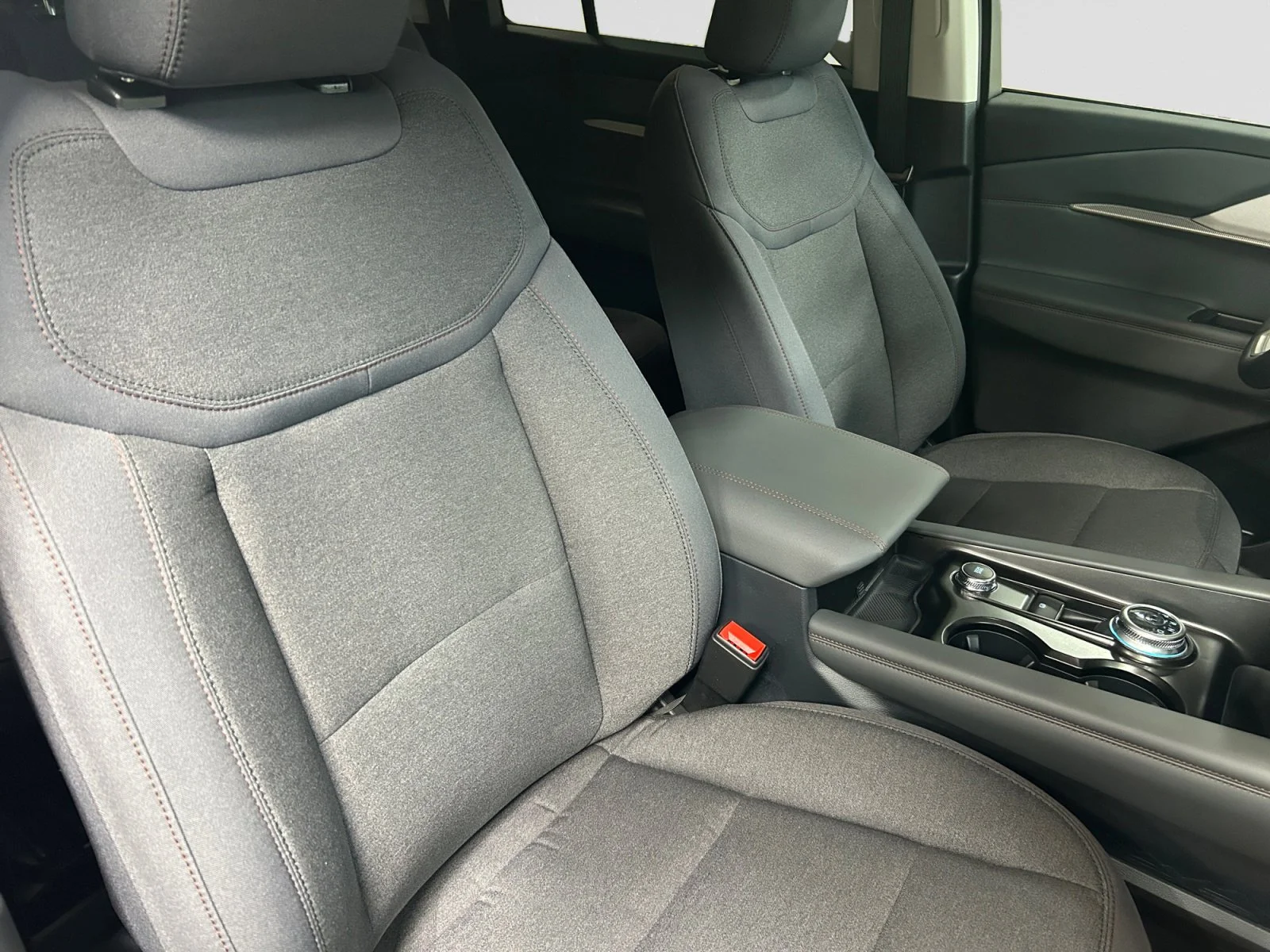 New 2026 Carbonized Grey Metallic Ford Active w/200A Pkg image 12