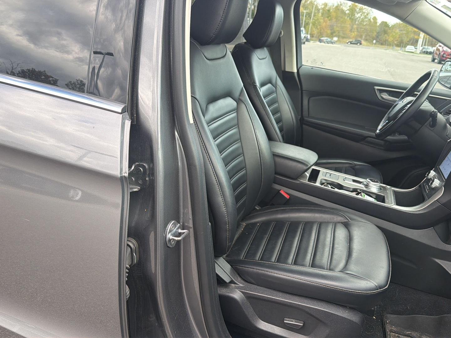 Used 2024 Carbonized Gray Ford SEL image 17
