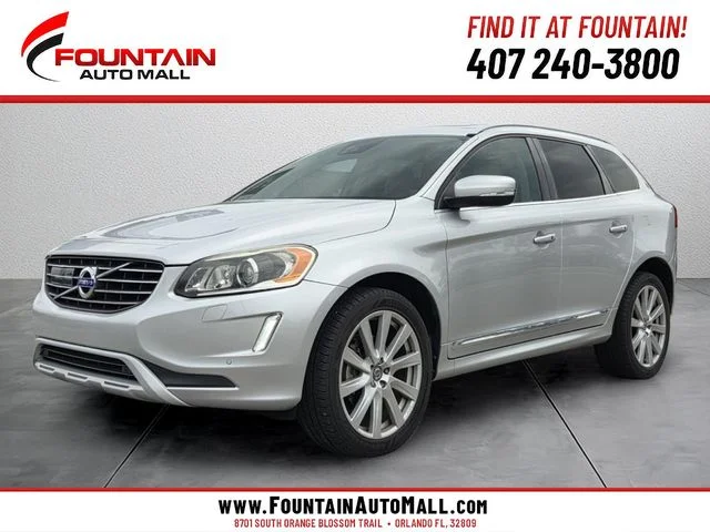 Used 2017 Silver Volvo T5 Inscription image 1