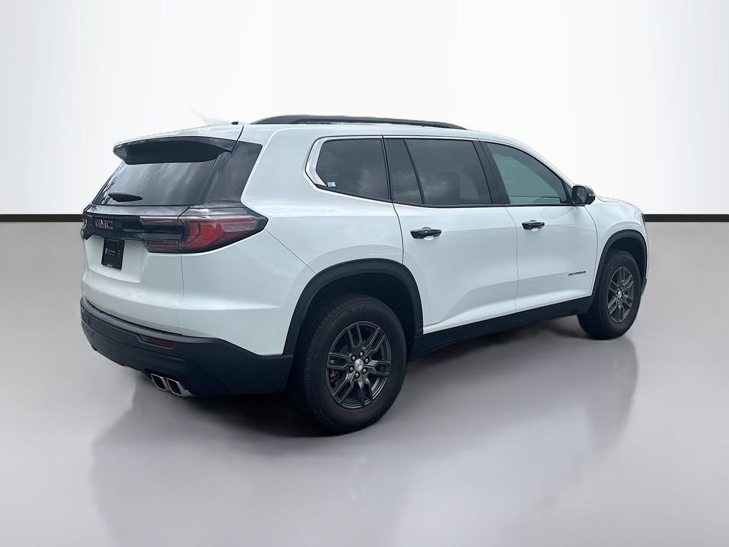 Used 2025 Summit White GMC Elevation image 3