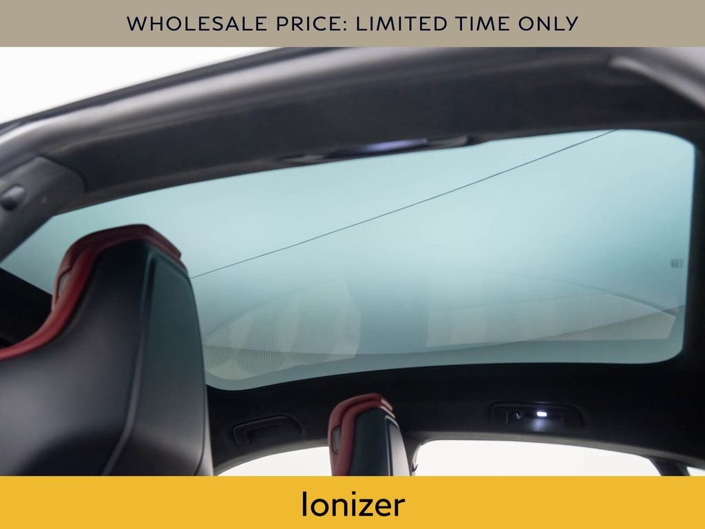 2023 Porsche Taycan GTS - Photo 19