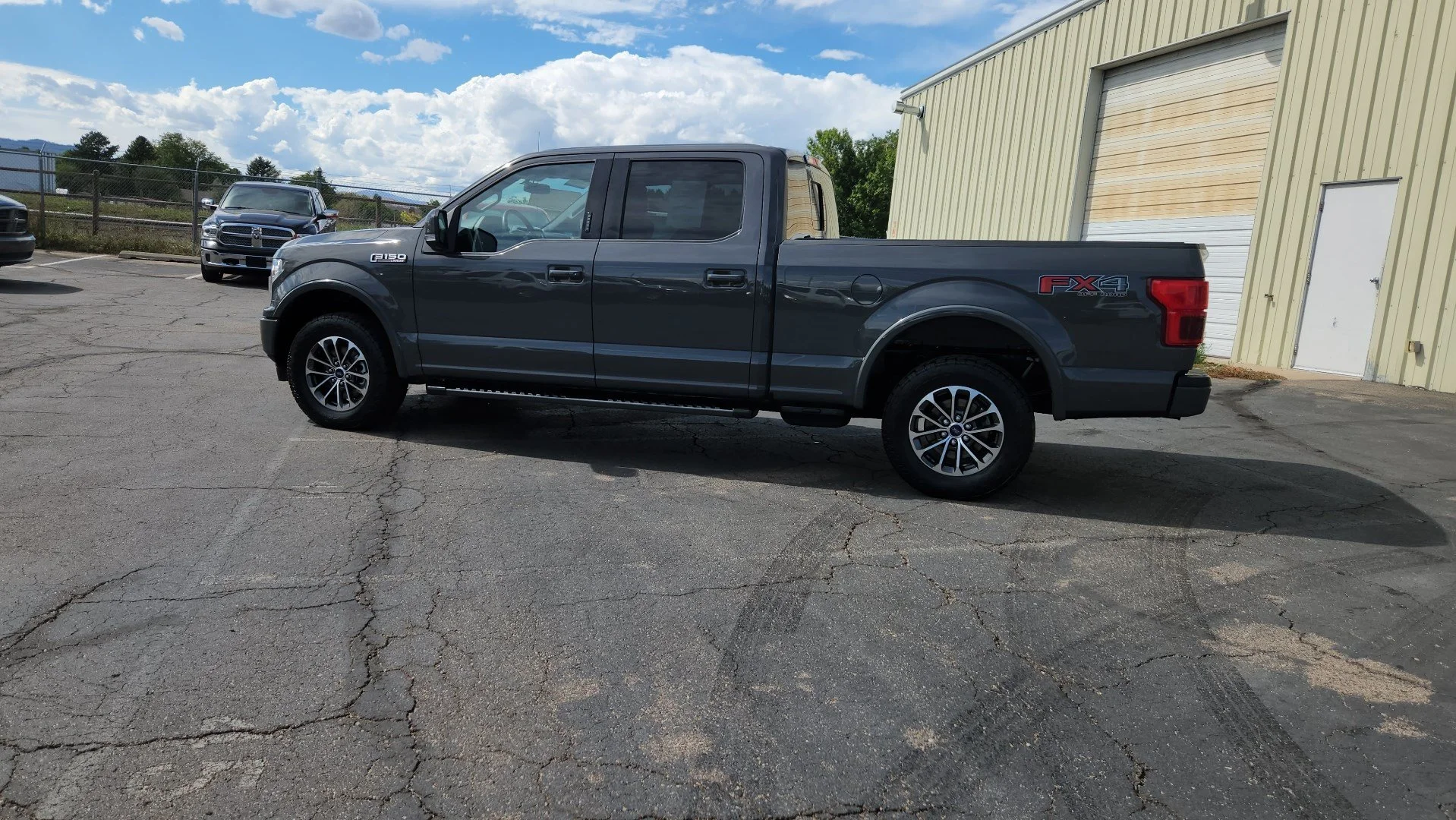 Certified Used 2018 Lead Foot Ford LARIAT image 6