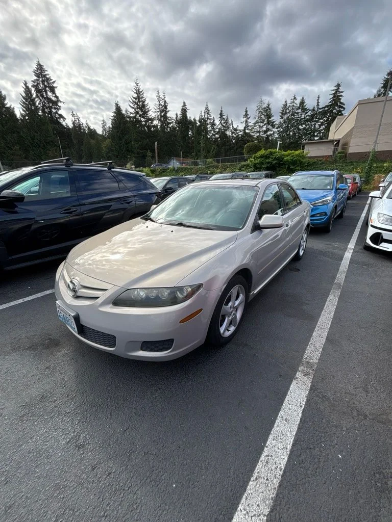 Used 2007 Smokestone Mazda i Touring image 1