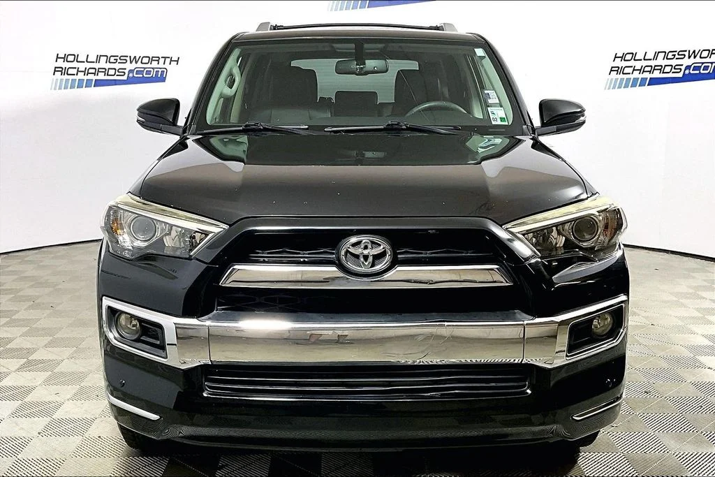 Used 2016 Black Toyota  image 2