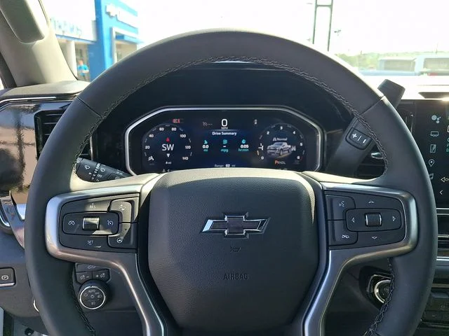 New 2026 White Chevrolet RST image 17