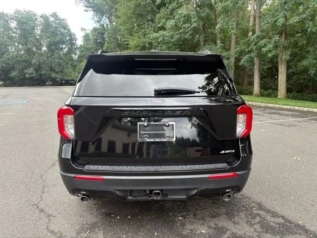 Certified Used 2023 Black Metallic Ford ST-Line image 6