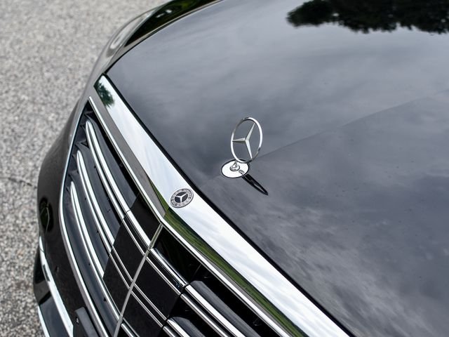 Used 2019 Black Mercedes-Benz S 560 image 3