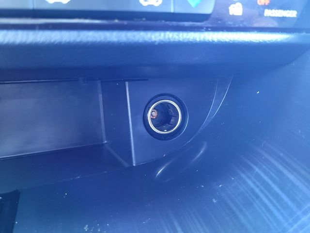 Used 2019 White Lexus 350L image 17